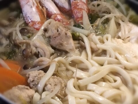 うどんスープの素でうどん入り寄せ鍋